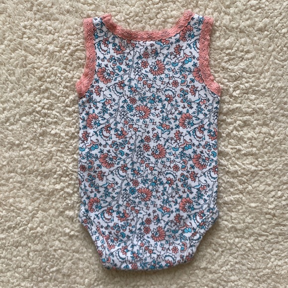 *EUC* Carter’s Baby Girl Sleeveless Floral Print Lace Trimmed Onesies (5-Pack) - Picture 11 of 16